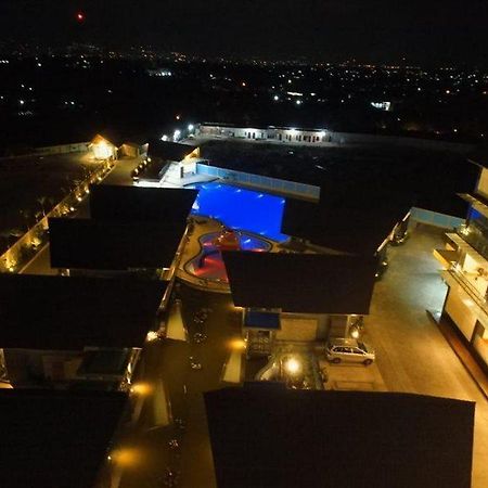 จาฮายา วิลลา โฮเต็ล การุต Hotel ภายนอก รูปภาพ
