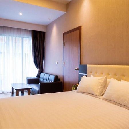 จาฮายา วิลลา โฮเต็ล การุต Hotel ภายนอก รูปภาพ